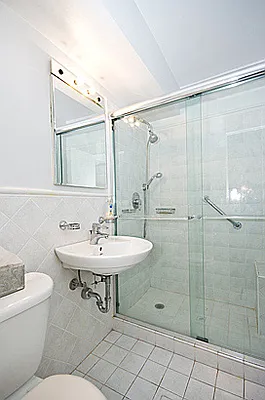 Sold by Fenwick Keats Real Estate | media 27