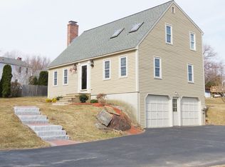 4 Summer Hill Dr, Rutland, MA 01543