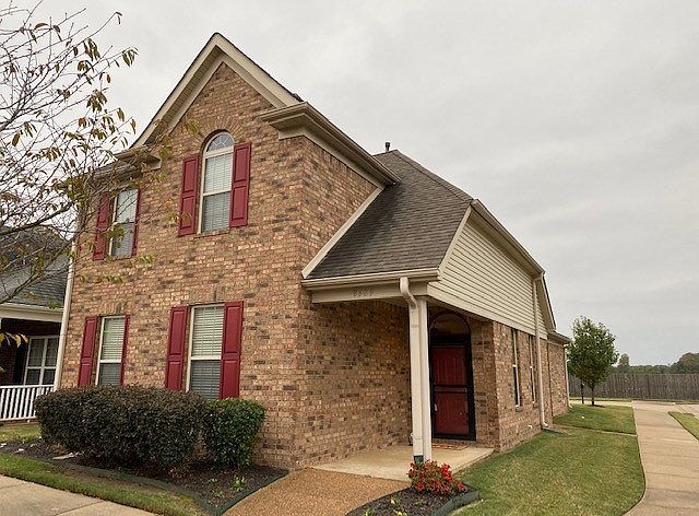 1st image of 8689 Watercrest Dr