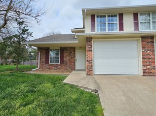 1609 Steamboat Ln, Columbia, MO 65201