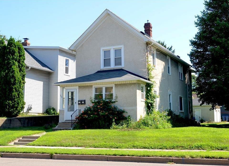 Beautiful Updated Duplex