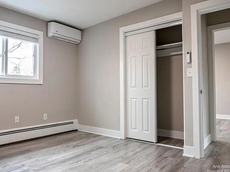 320 Koch Ave — Photo 7