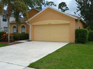 15068 Oak Chase Ct, Wellington, FL 33414