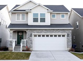 967 W Rutledge Rd, Bluffdale, UT 84065