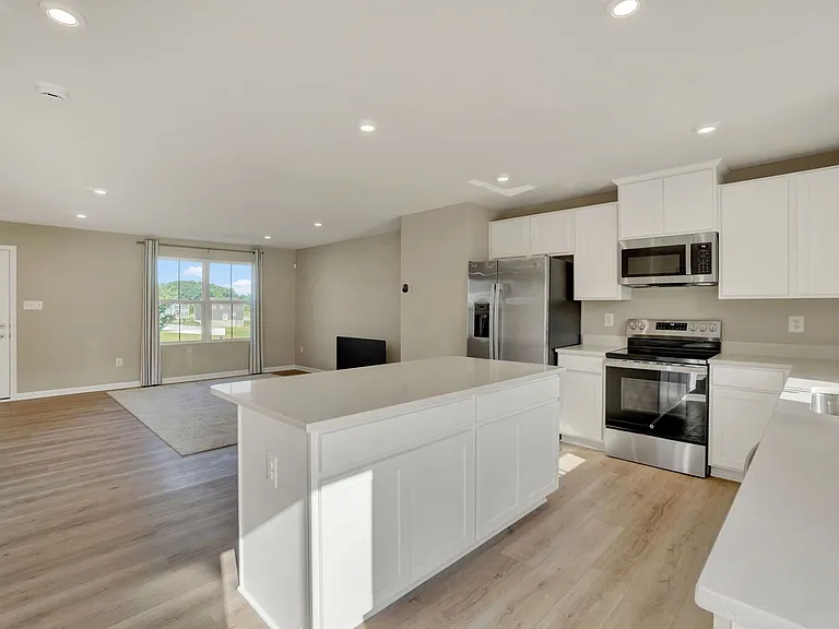 69 Summerfield Dr — Photo 7