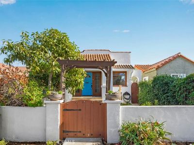 3754 Brayton Ave, Long Beach, CA, 90807