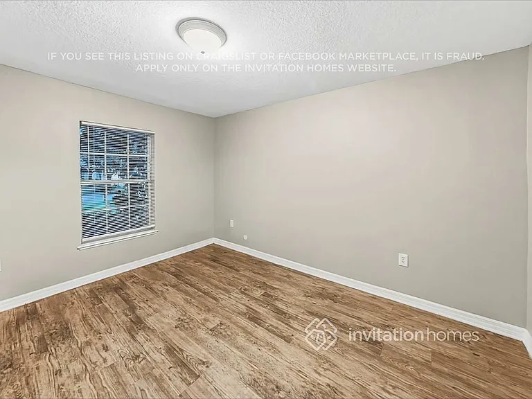 313 Flint Dr — Photo 6
