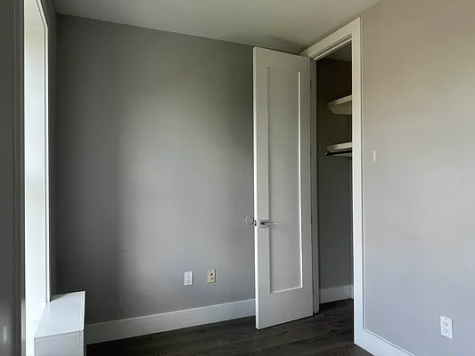 Rented by Premier One Realty LLC | media 7