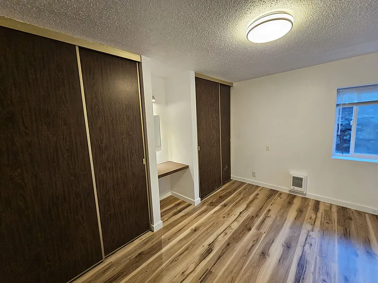 924 Shorewood Dr #C-26 — Photo 13