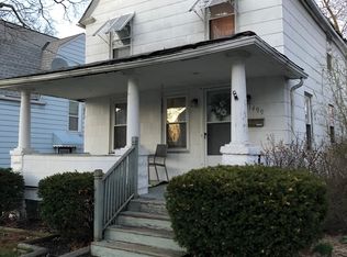 1499 Winchester Ave, Lakewood, OH