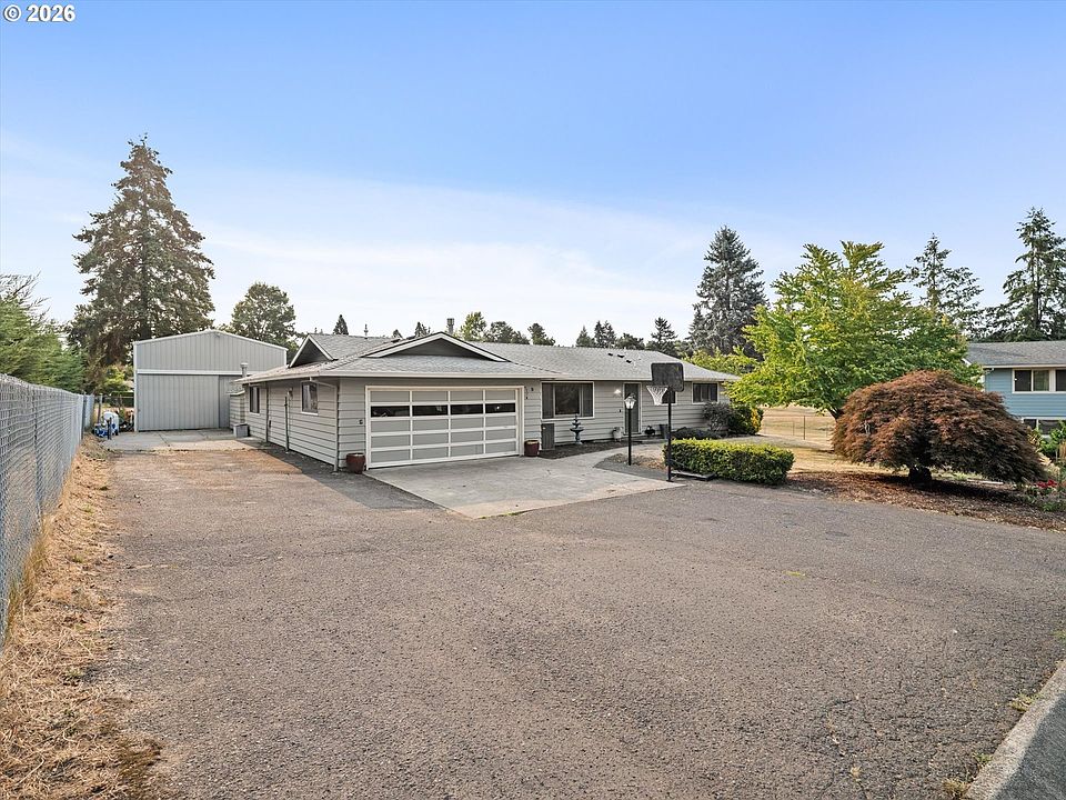 1st image of 14838 SE Karen Ct