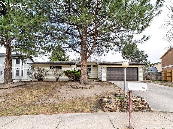 2nd image of 6431 Galway Dr