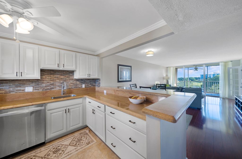 2901 S Palm Aire Drive #609, Pompano Beach