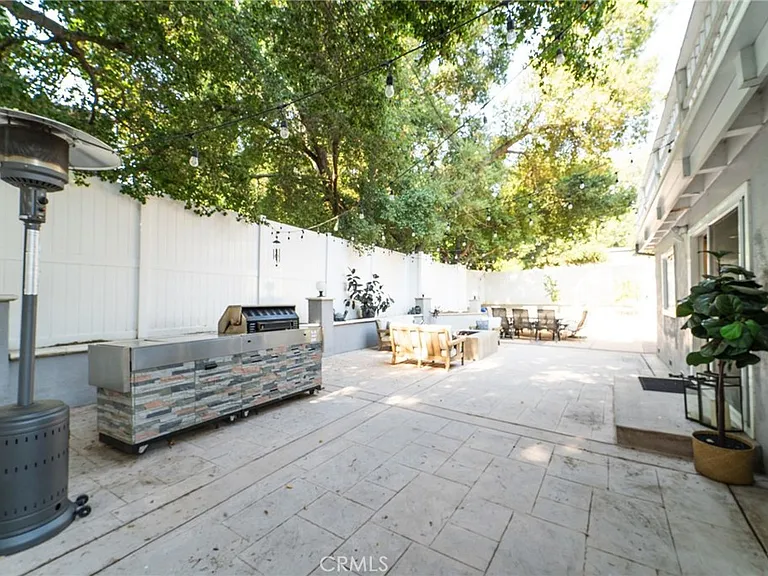 21366 Rios St — Photo 3