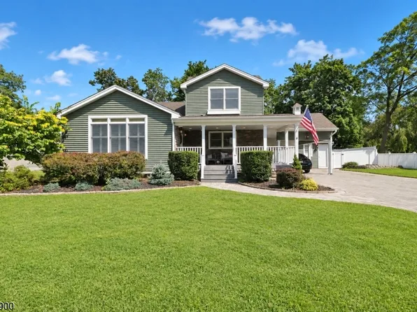 4 Raymond Ct, Lincoln Park Boro, NJ 07035