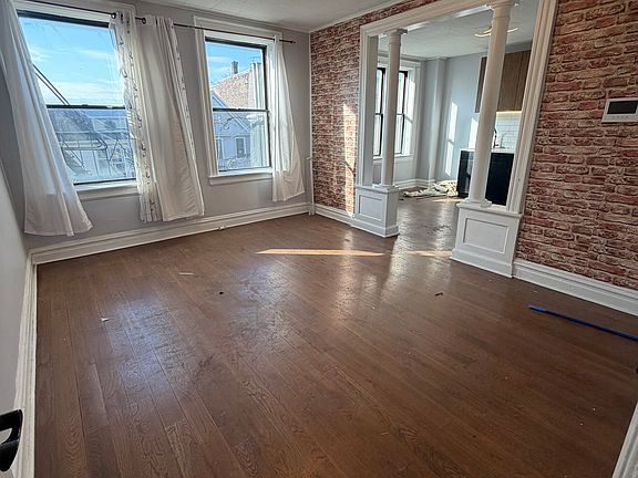 2nd image of 84 Romaine Ave #6B