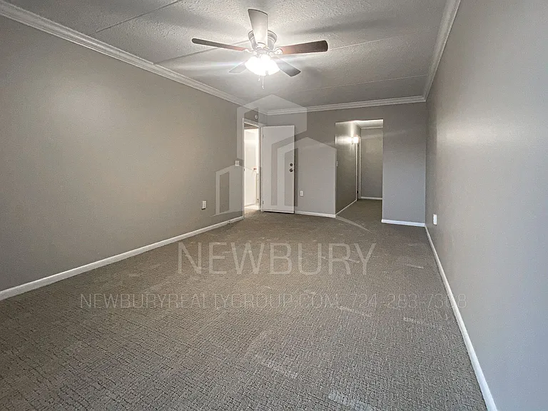 530 N Main Street - The Townhouse. — Photo 103