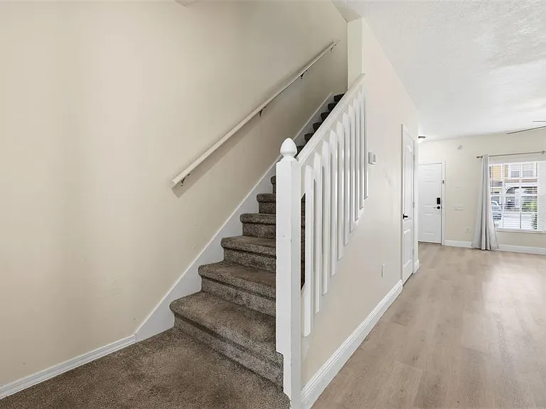 1141 Kennewick Ct — Photo 15