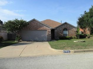6709 Deal Ct, Fort Worth, TX 76135