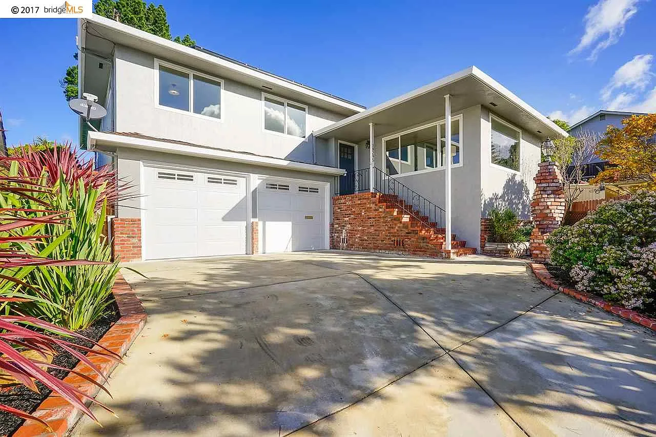 18295 Pepper St photo 1