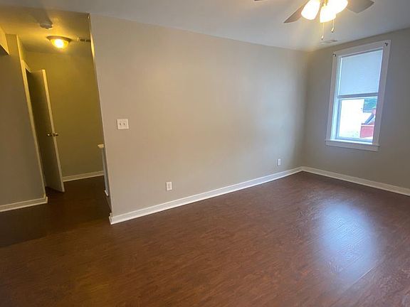 5th image of 2318 Jane St #11359684