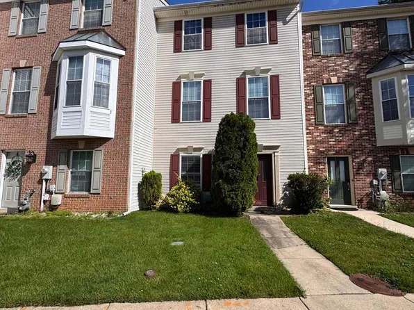 7541 Moraine Dr, Hanover, MD 21076