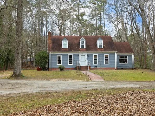 7117 Sunset Lake Rd, Fuquay Varina, NC 27526