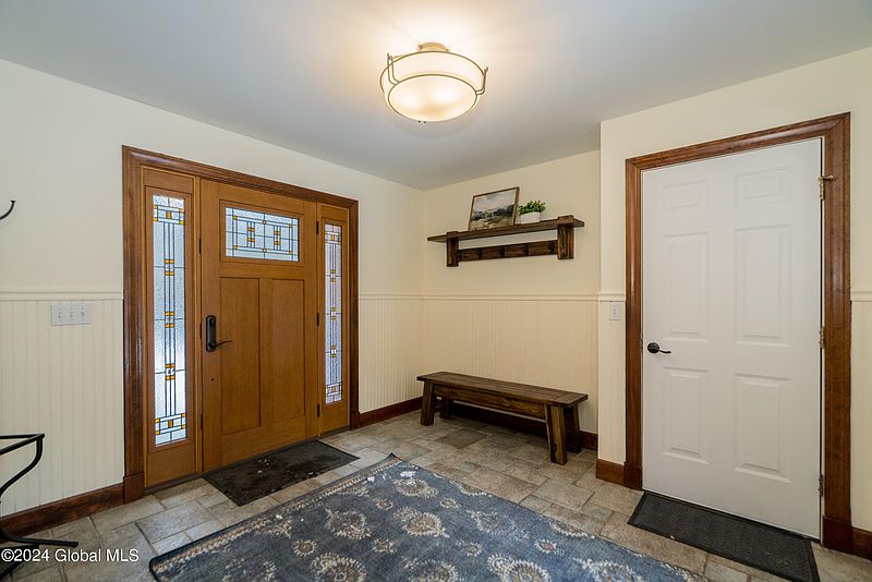 4th image of 43 Homestead Road