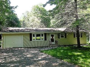 1509 Lake Ln, Pocono Lake, PA