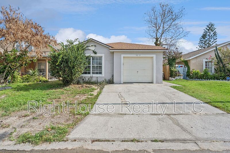 1st image of 5235 Florida Holly Dr