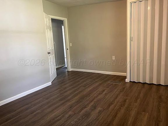 5th image of 530 S Main St