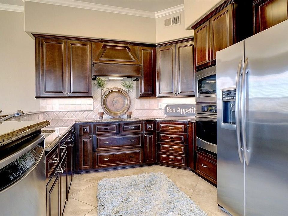 1st image of 301 Watermere Dr APT 102