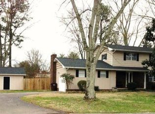 7704 Sussex Cir, Knoxville, TN 37919