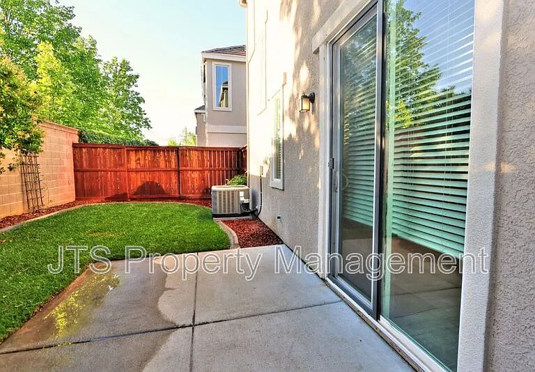 506 Navigator Dr — Photo 36