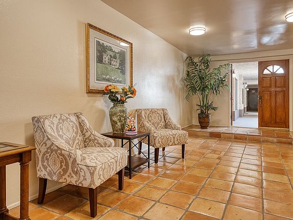 3rd image of 12321 Ocean Park Blvd APT 10