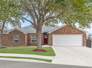 7323 Vista Grv, San Antonio, TX 78242