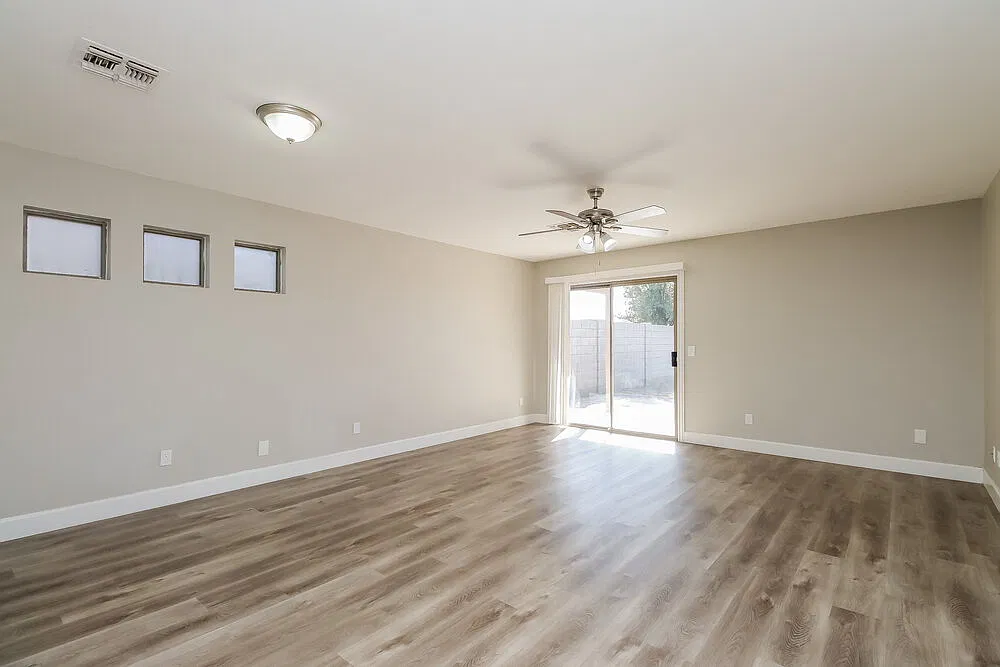 3 bed, 2.0 bath, 1470 sqft, $2,170 — Photo 3