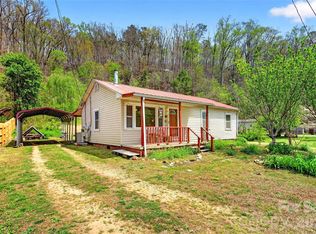522 Old Us Highway 70 W, Old Fort, NC 28762