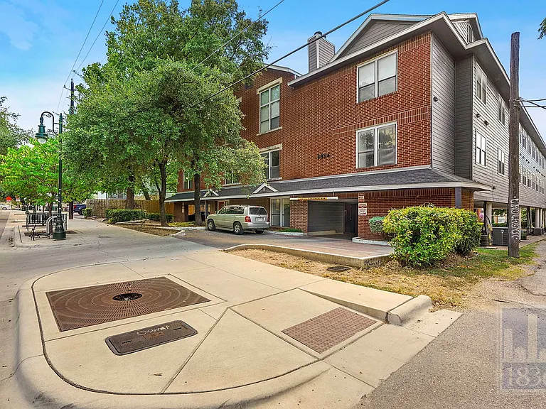2804 Rio Grande St #303 — Photo 20