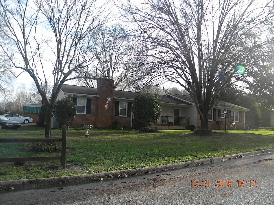 2nd image of 10 Ladbroke Rd