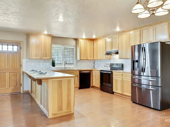 535 W Central Blvd, Cambridge, ID 83610