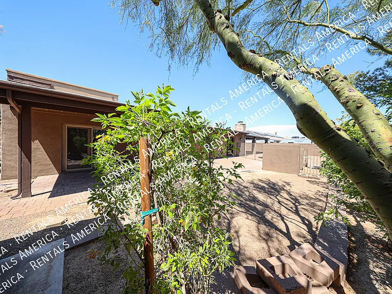 15811 E Richwood Ave — Photo 54