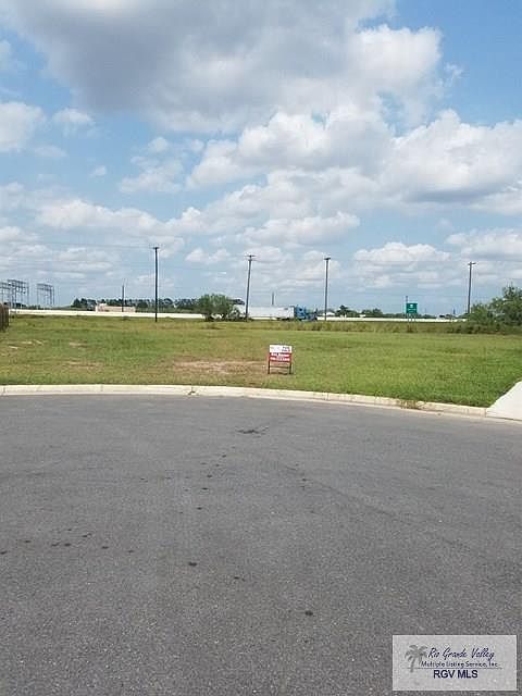 1st image of 7241 Sweetgum Ct