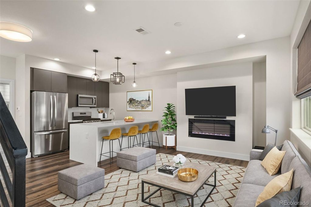 1204 S Reed Way, Lakewood, CO - More