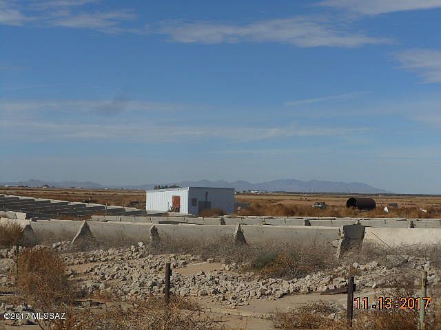 2nd image of 5480 E Parker Ranch Rd