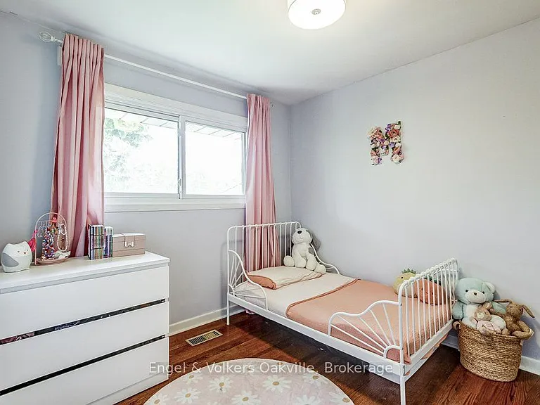 75 Ridge Dr — Photo 34