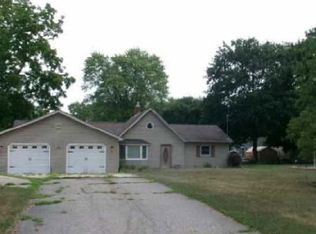 8346 Woolfit Ave, Mount Morris, MI 48458