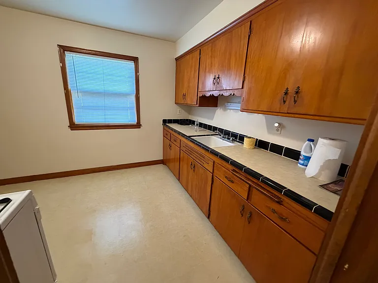 6412 W Lisbon Ave #1 — Photo 6