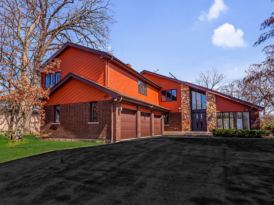 1st image of 65 Hemlock Ln