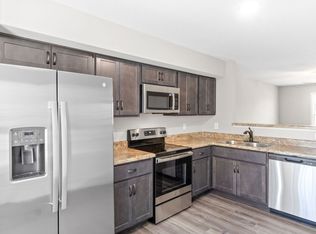 Glenkirk Dr - 1000, Clarksville, TN 37042